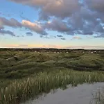 5 Person In Strand-by Traum *
