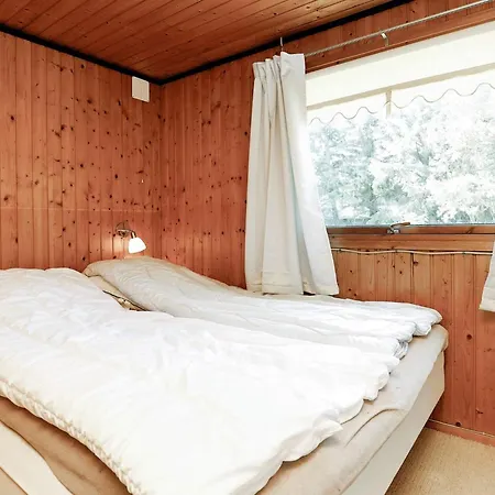 5 Person In Strand-by Traum Vejers Strand