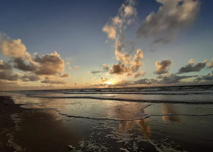 5 Person In Strand-by Traum *